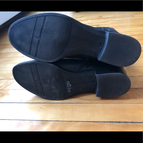 Tommy Hilfiger mid-calf herringbone boots - Picture 7 of 7